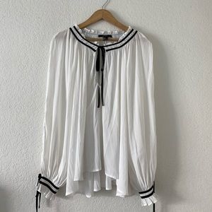Forever 21 Long sleeve blouse